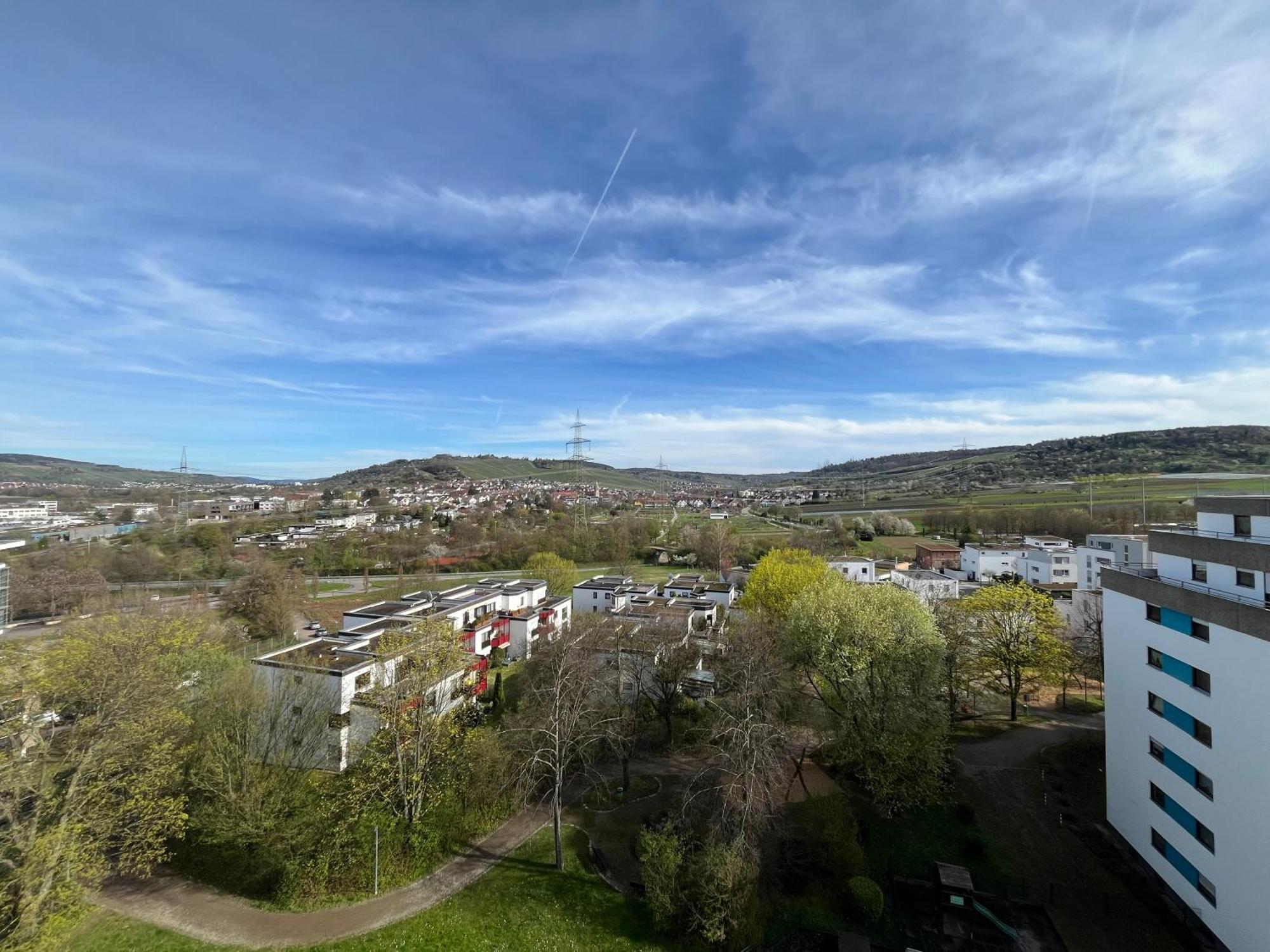 Freshly Renovated Studio Apartment - Top Location In Weinstadt Exterior photo